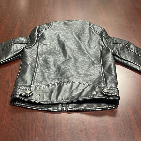 NWOT urban republic jacket - Picture 8 of 10